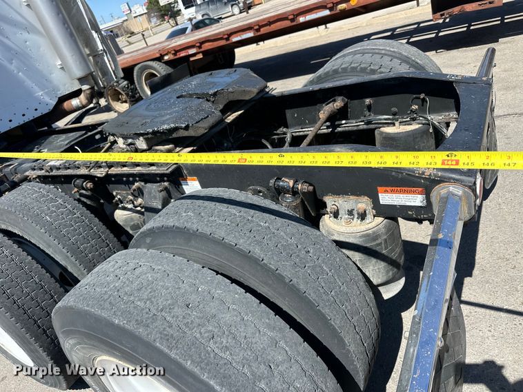 image for item OE9039 2006 Freightliner  Century Class semi truck