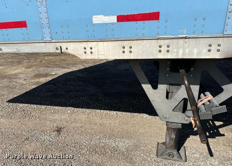 image for item OF9359 2015 Wabash dry van trailer