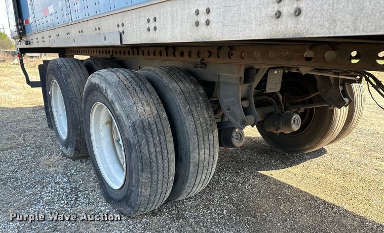 image for item OF9359 2015 Wabash dry van trailer