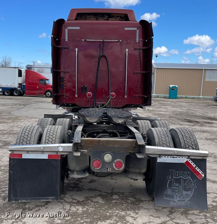 image for item OG9867 2014 Freightliner  Coronado glider kit semi truck