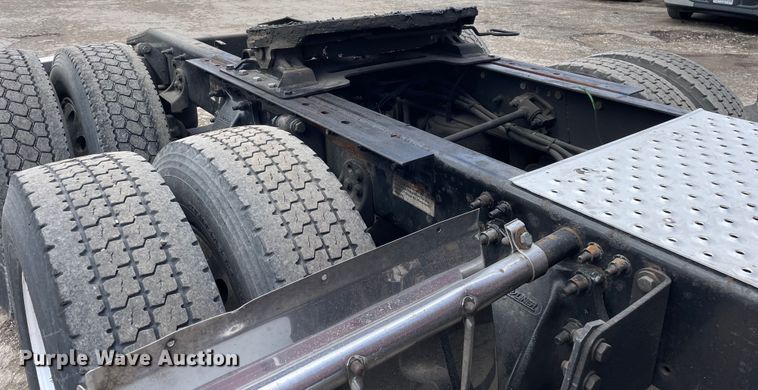 image for item OG9867 2014 Freightliner  Coronado glider kit semi truck