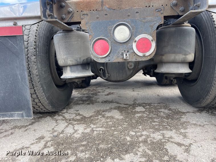 image for item OG9867 2014 Freightliner  Coronado glider kit semi truck