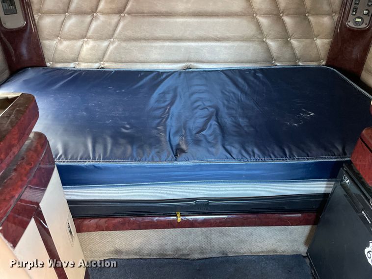 image for item OG9867 2014 Freightliner  Coronado glider kit semi truck