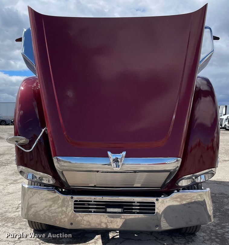 image for item OG9867 2014 Freightliner  Coronado glider kit semi truck