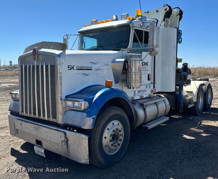 image for item OI9324 2009 Kenworth W900 crane truck