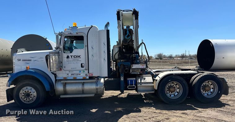 image for item OI9324 2009 Kenworth W900 crane truck