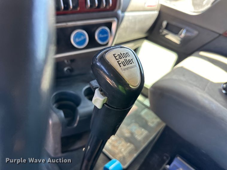 image for item OI9324 2009 Kenworth W900 crane truck