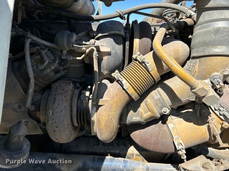 image for item OI9324 2009 Kenworth W900 crane truck