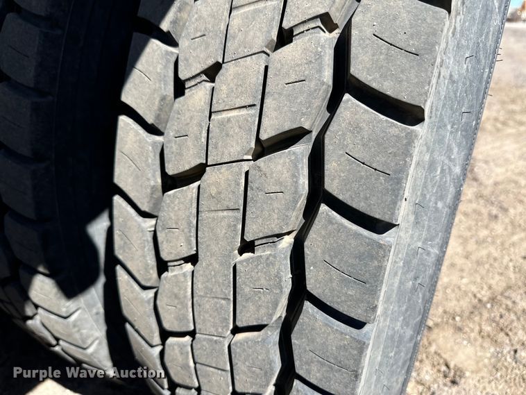 image for item OI9324 2009 Kenworth W900 crane truck