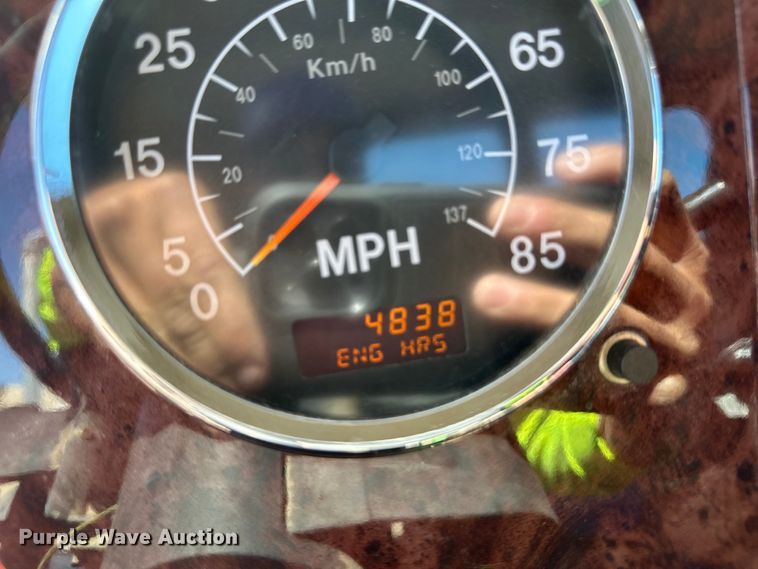 image for item OI9325 2009 International Paystar semi truck