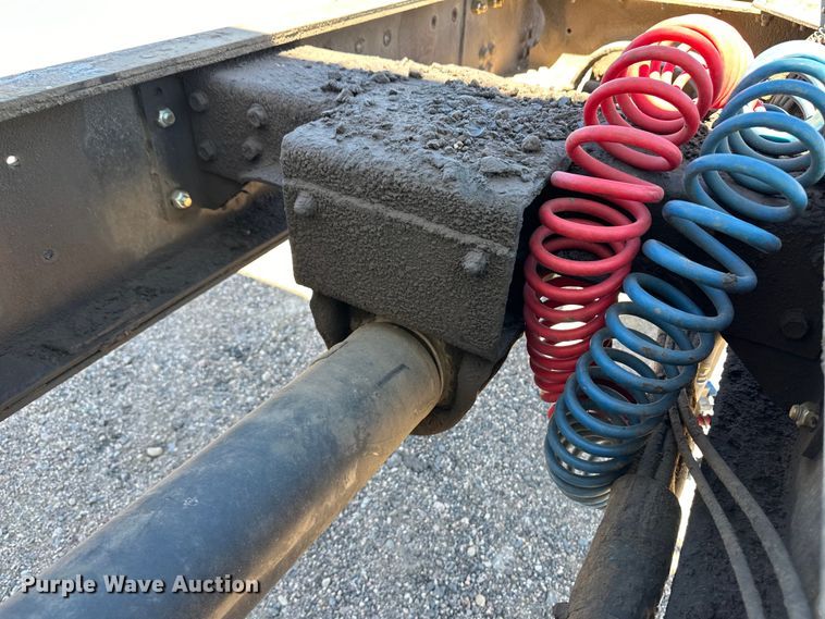 image for item OI9325 2009 International Paystar semi truck