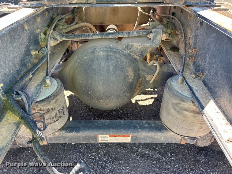 image for item OI9325 2009 International Paystar semi truck