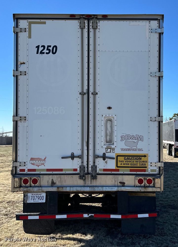 image for item OI9337 2005 Wabash refrigerated van trailer