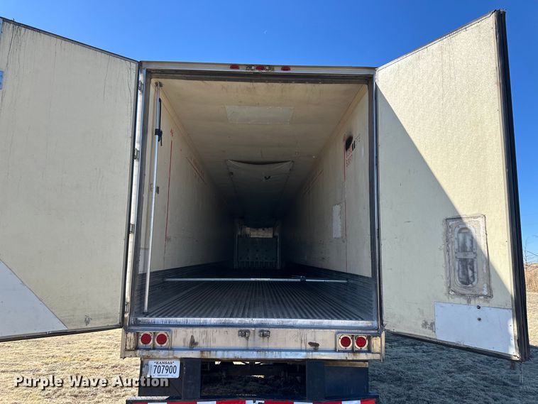 image for item OI9337 2005 Wabash refrigerated van trailer
