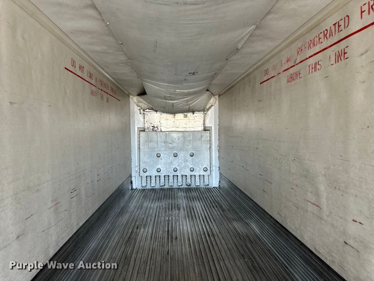 image for item OI9337 2005 Wabash refrigerated van trailer