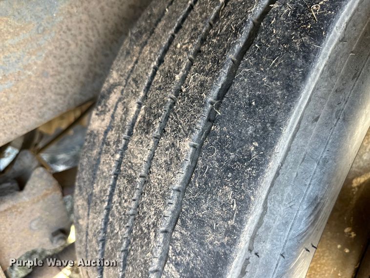 image for item OI9337 2005 Wabash refrigerated van trailer