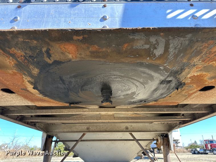 image for item OI9340 1998 Timpte grain trailer