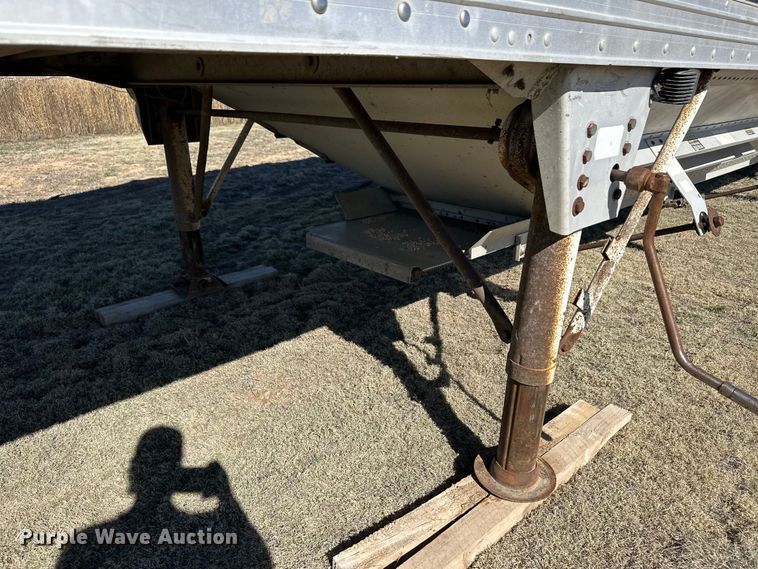 image for item OI9340 1998 Timpte grain trailer