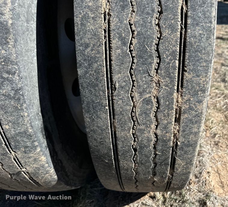 image for item OI9340 1998 Timpte grain trailer