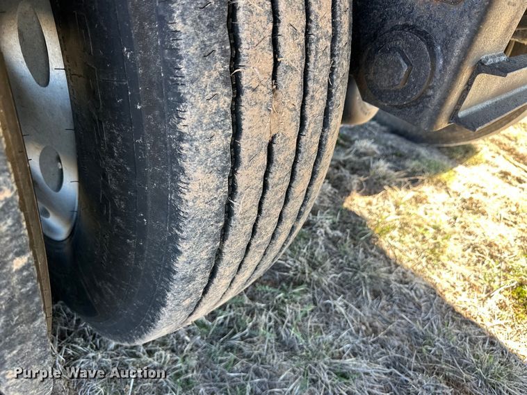 image for item OI9340 1998 Timpte grain trailer