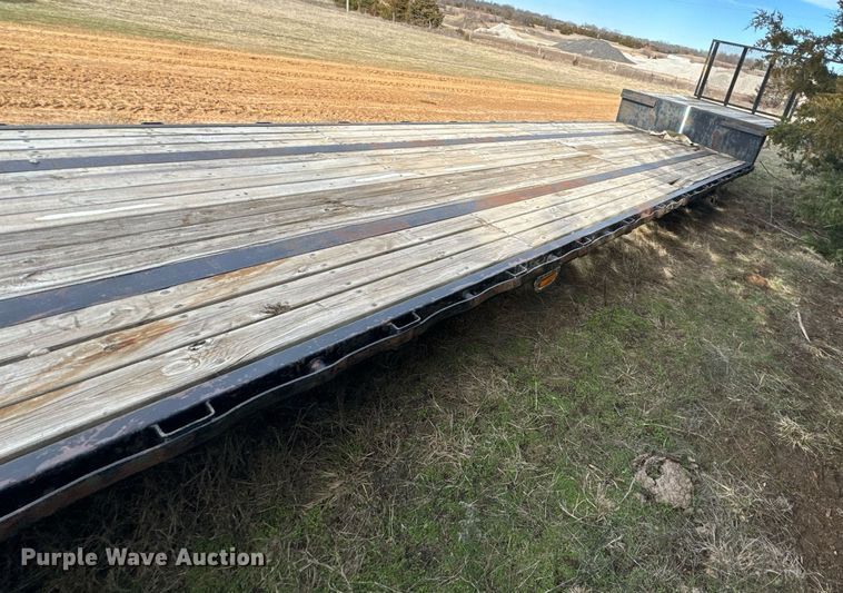 image for item OJ9487 1989 Transcraft DTLM 22-48 drop deck trailer