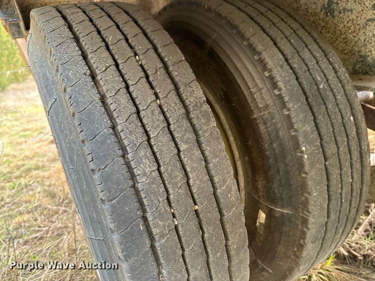 image for item OJ9487 1989 Transcraft DTLM 22-48 drop deck trailer