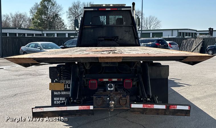 image for item OJ9671 2015 Caterpillar CT600S rollback truck