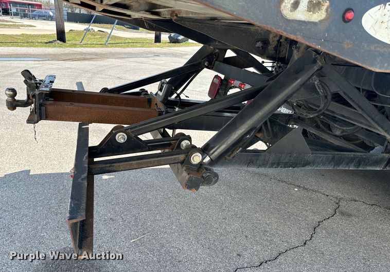 image for item OJ9671 2015 Caterpillar CT600S rollback truck