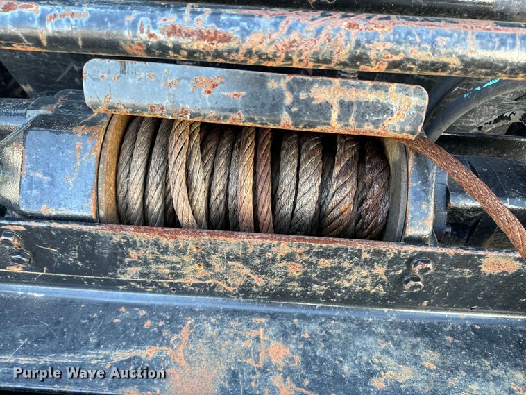 image for item OJ9671 2015 Caterpillar CT600S rollback truck