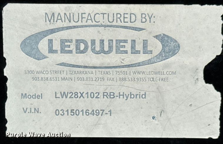 image for item OJ9671 2015 Caterpillar CT600S rollback truck