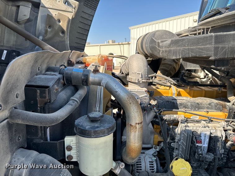 image for item OJ9671 2015 Caterpillar CT600S rollback truck