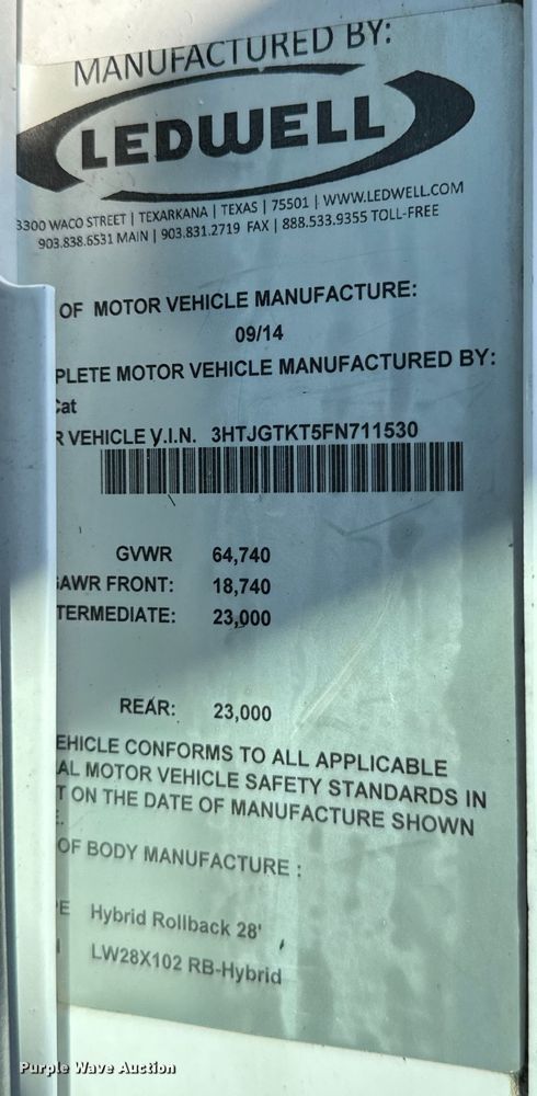 image for item OJ9671 2015 Caterpillar CT600S rollback truck