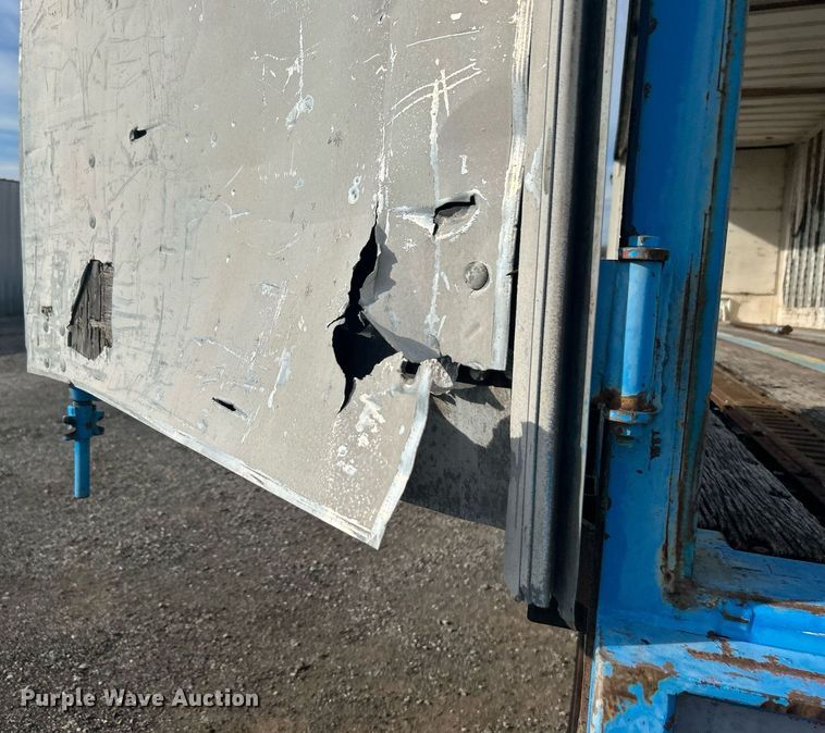 image for item OM9205 2015 Great Dane GP40 side curtain trailer