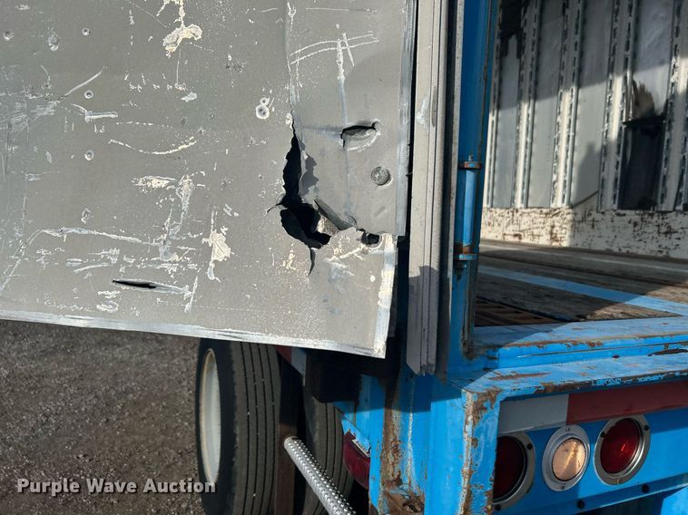 image for item OM9205 2015 Great Dane GP40 side curtain trailer