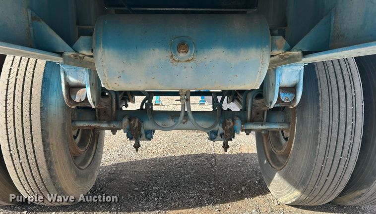 image for item OM9205 2015 Great Dane GP40 side curtain trailer
