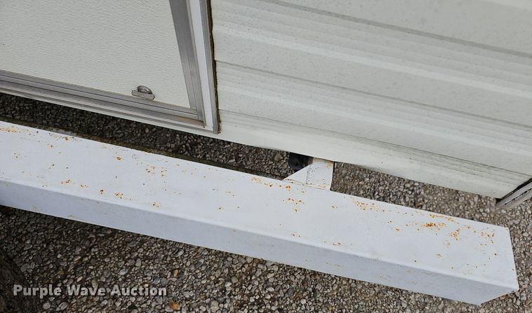 image for item DM1551 1988 Prowler Lynx 24C camper