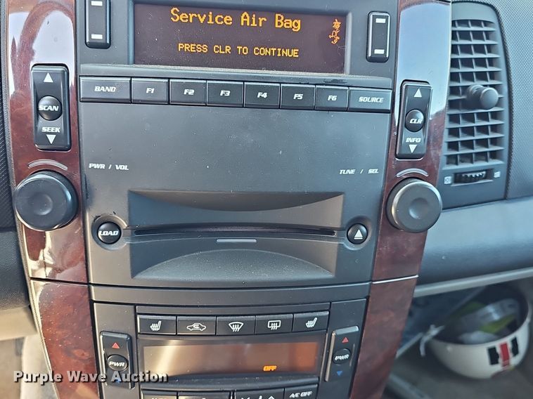 image for item DM1587 2006 Cadillac  SRX SUV