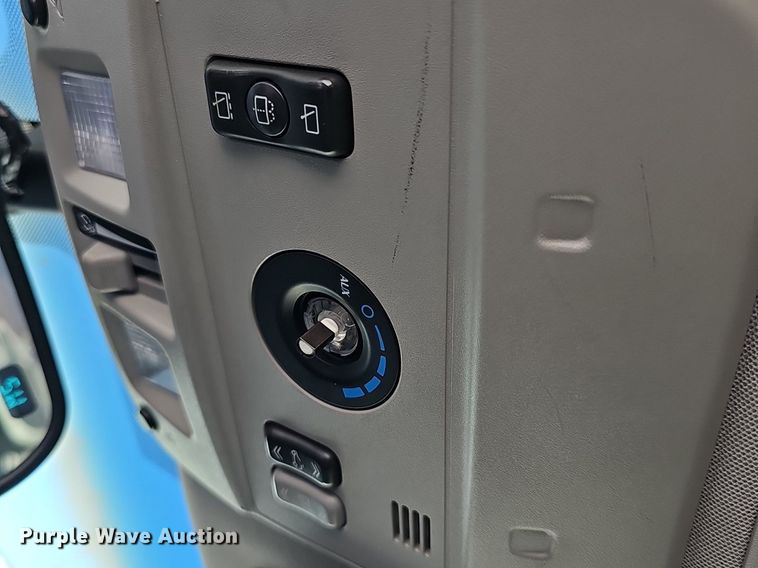 image for item DM1587 2006 Cadillac  SRX SUV