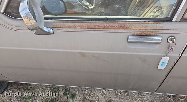 image for item DM1589 1984 Oldsmobile Delta 88 Royale 