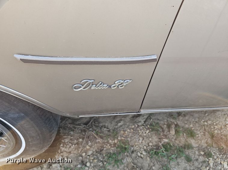 image for item DM1589 1984 Oldsmobile Delta 88 Royale 