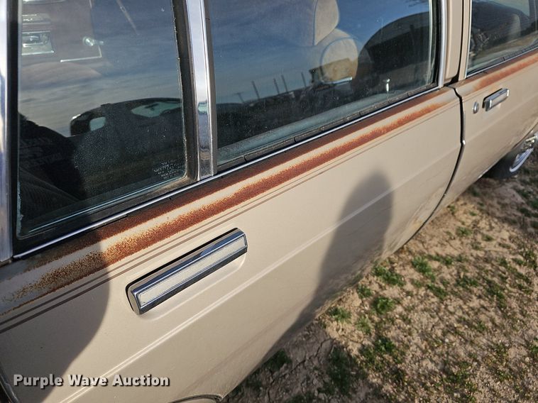 image for item DM1589 1984 Oldsmobile Delta 88 Royale 