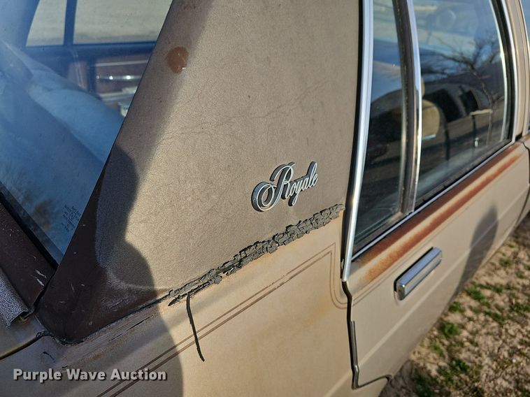 image for item DM1589 1984 Oldsmobile Delta 88 Royale 