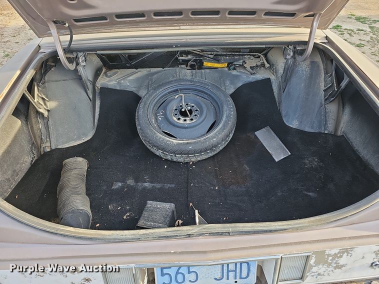 image for item DM1589 1984 Oldsmobile Delta 88 Royale 