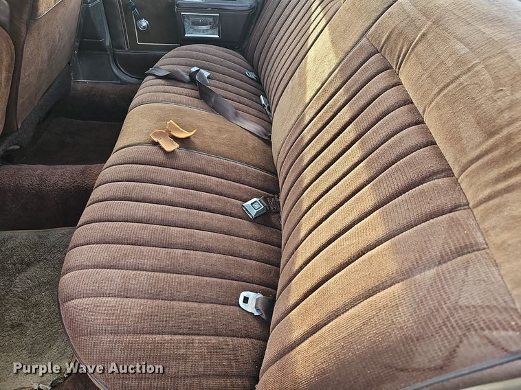image for item DM1589 1984 Oldsmobile Delta 88 Royale 