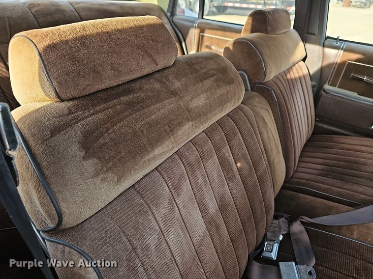 image for item DM1589 1984 Oldsmobile Delta 88 Royale 