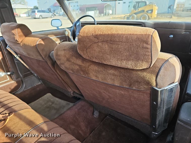 image for item DM1589 1984 Oldsmobile Delta 88 Royale 