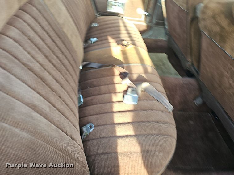 image for item DM1589 1984 Oldsmobile Delta 88 Royale 