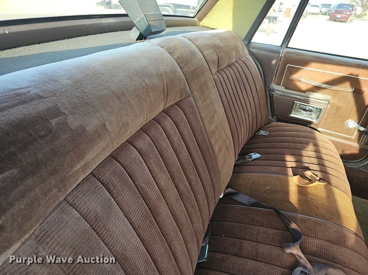 image for item DM1589 1984 Oldsmobile Delta 88 Royale 