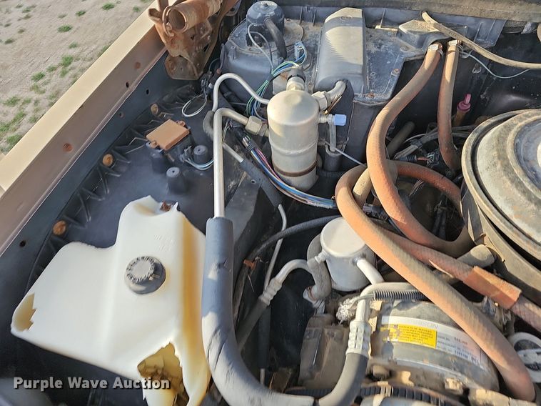 image for item DM1589 1984 Oldsmobile Delta 88 Royale 