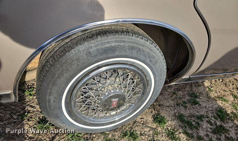 image for item DM1589 1984 Oldsmobile Delta 88 Royale 